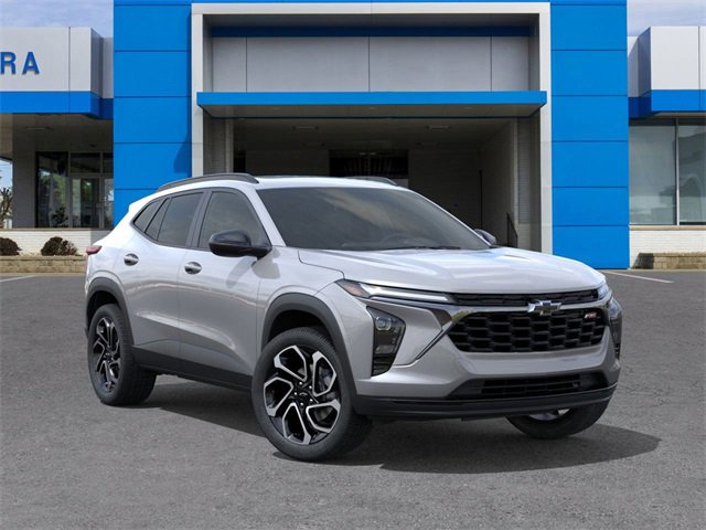 New 2026 Chevrolet Trax RS w/ Sunroof Package FWD image 7