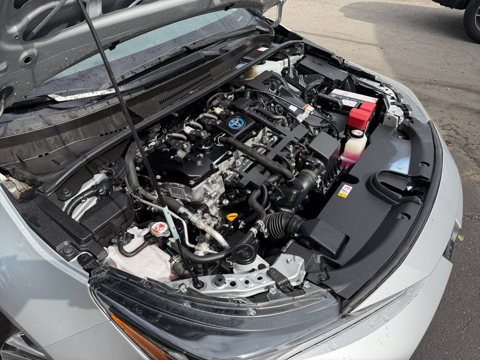 Used 2021 Toyota Corolla LE FWD image 33