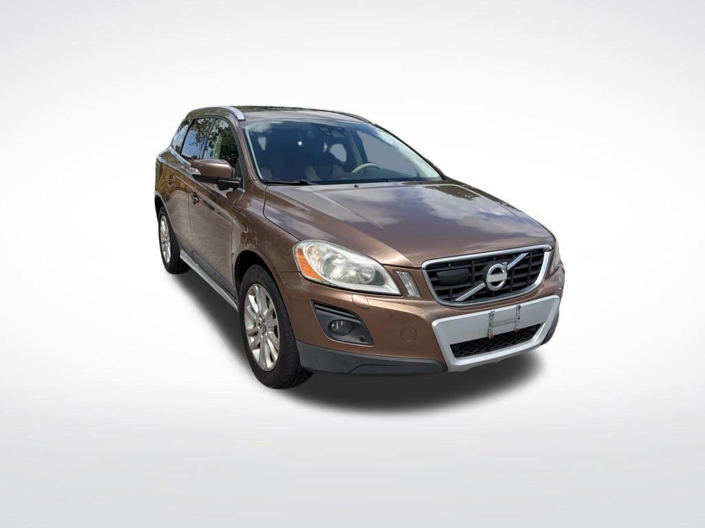 Used 2010 Volvo XC60 T6 image 2