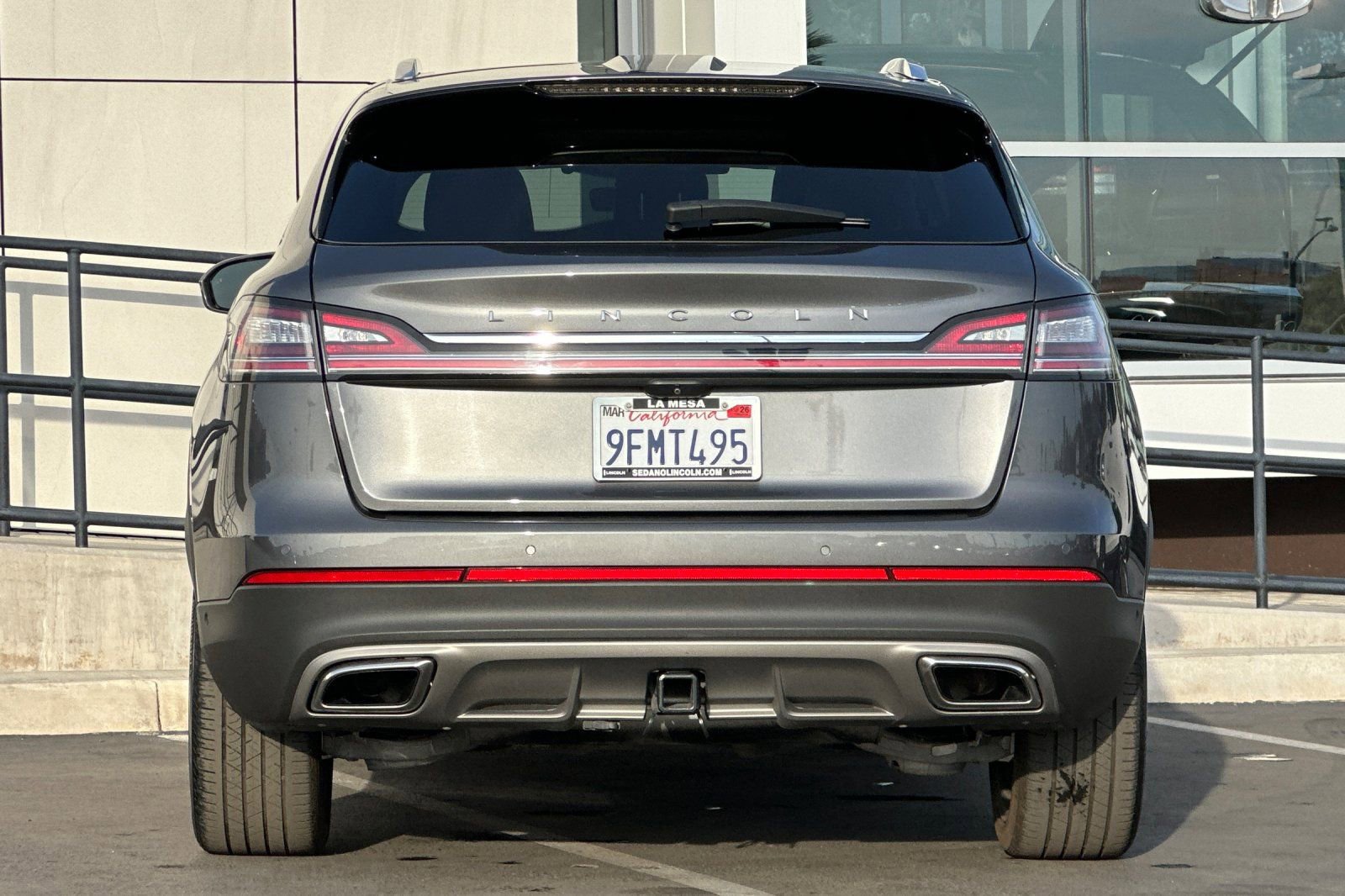 Used 2022 Lincoln Nautilus Reserve w/ Equipment Group 202A image 4