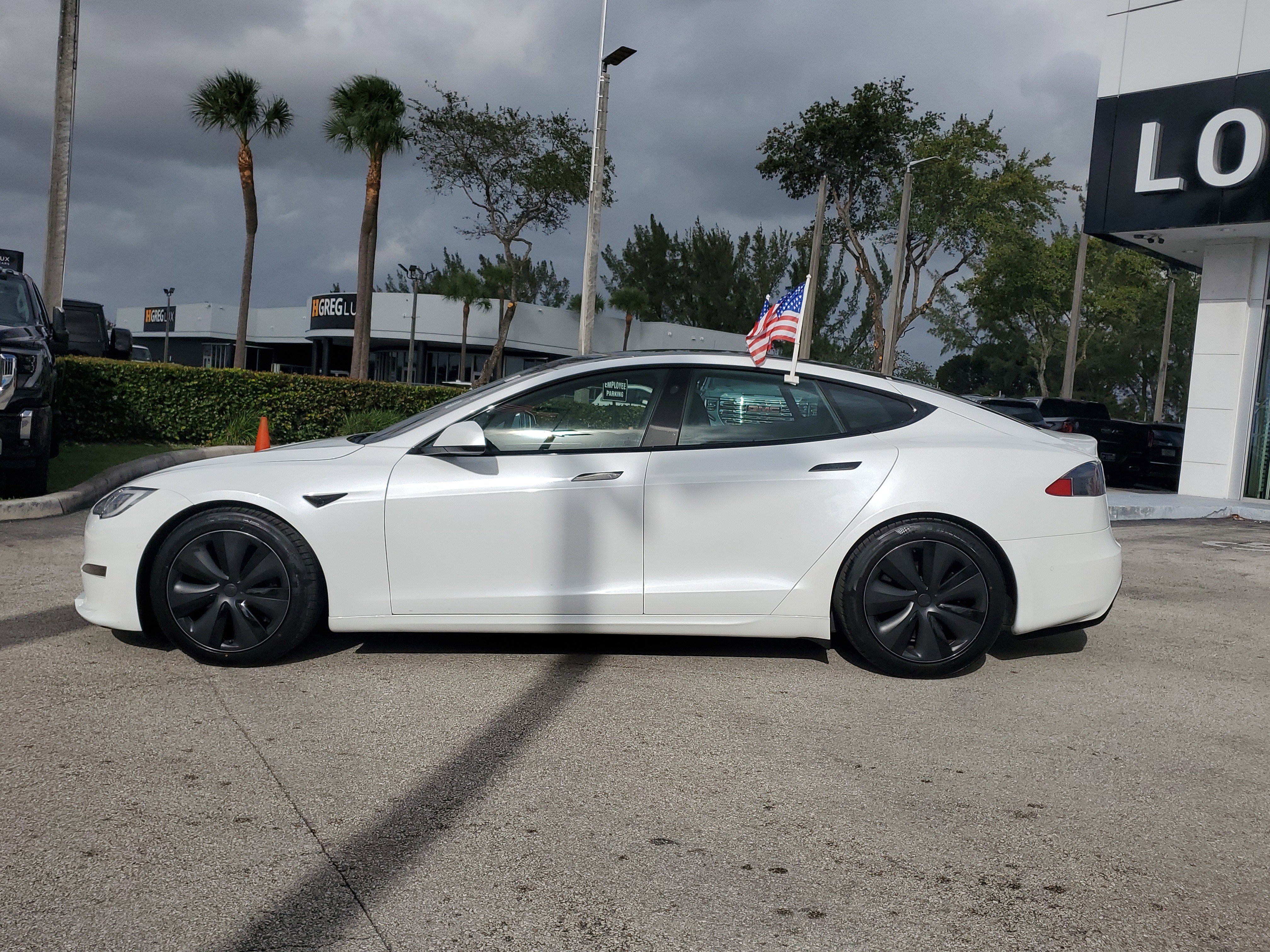Used 2021 Tesla Model S Long Range image 8
