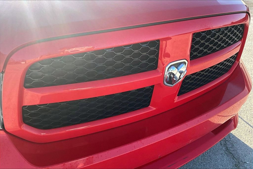 Used 2014 RAM 1500 Express image 29