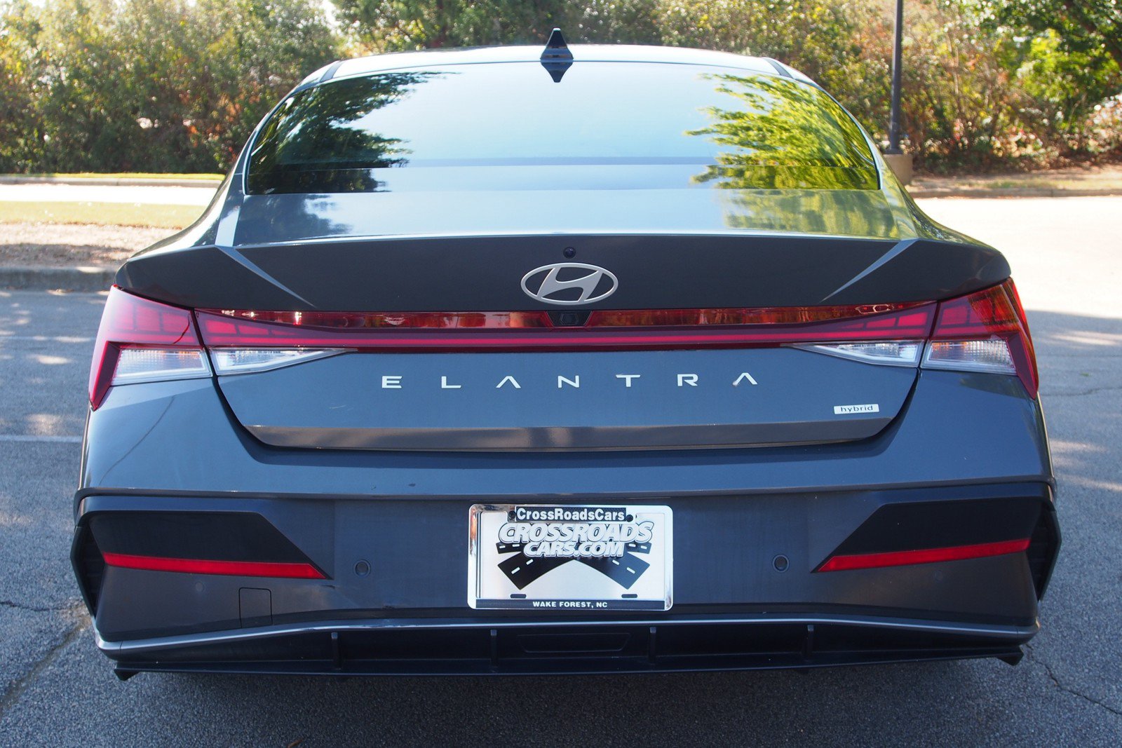 Used 2024 Hyundai Elantra Limited FWD image 6