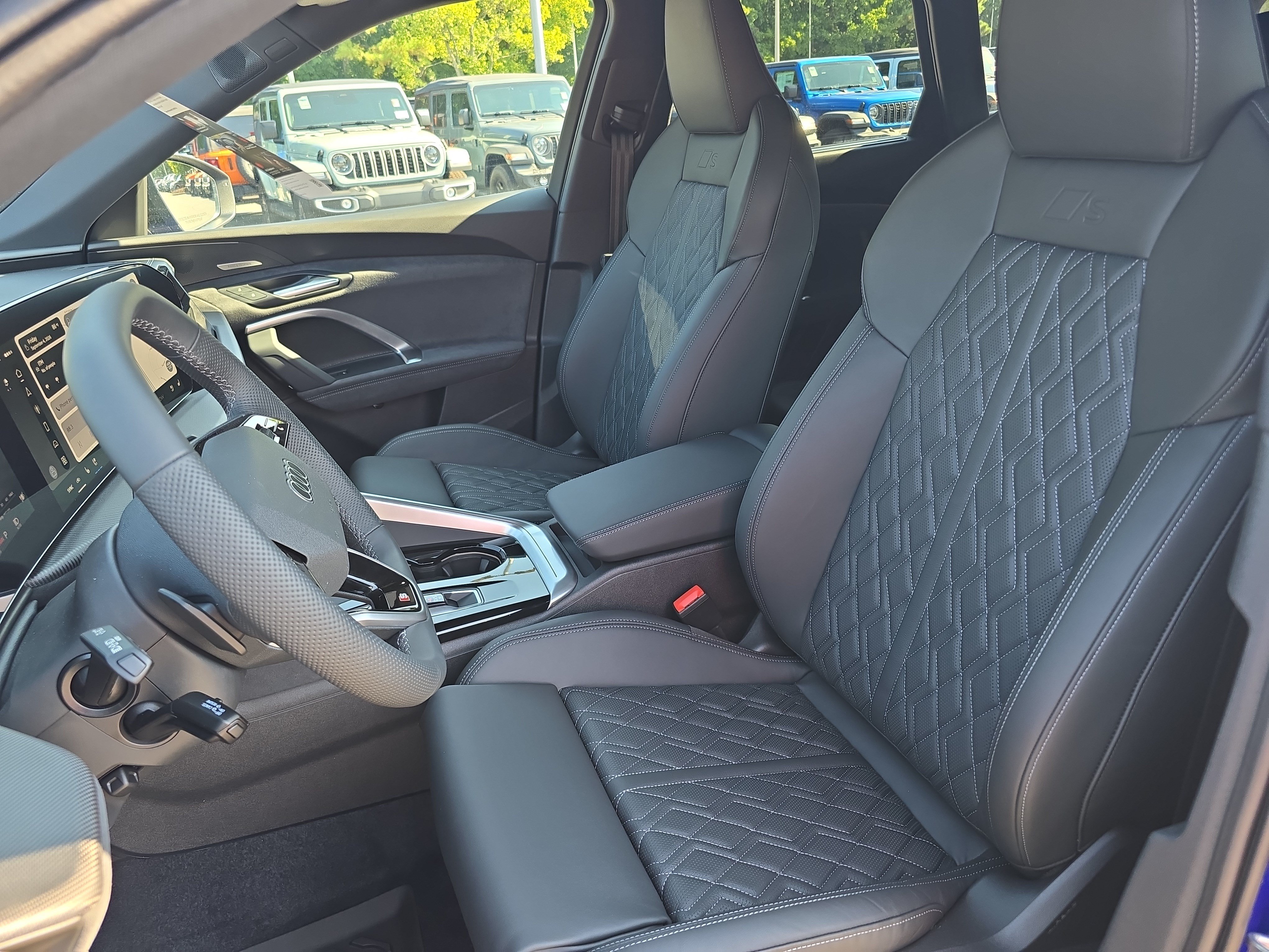 New 2026 Audi SQ5 Prestige AWD/4WD image 15