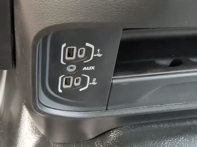 New 2026 RAM 3500 Tradesman AWD/4WD image 32
