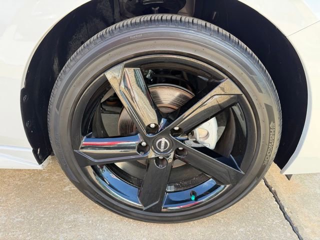 Used 2025 Nissan Sentra SR image 9