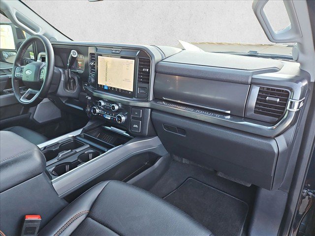 Used 2025 Ford F250 Lariat w/ Lariat Ultimate Package AWD/4WD image 22