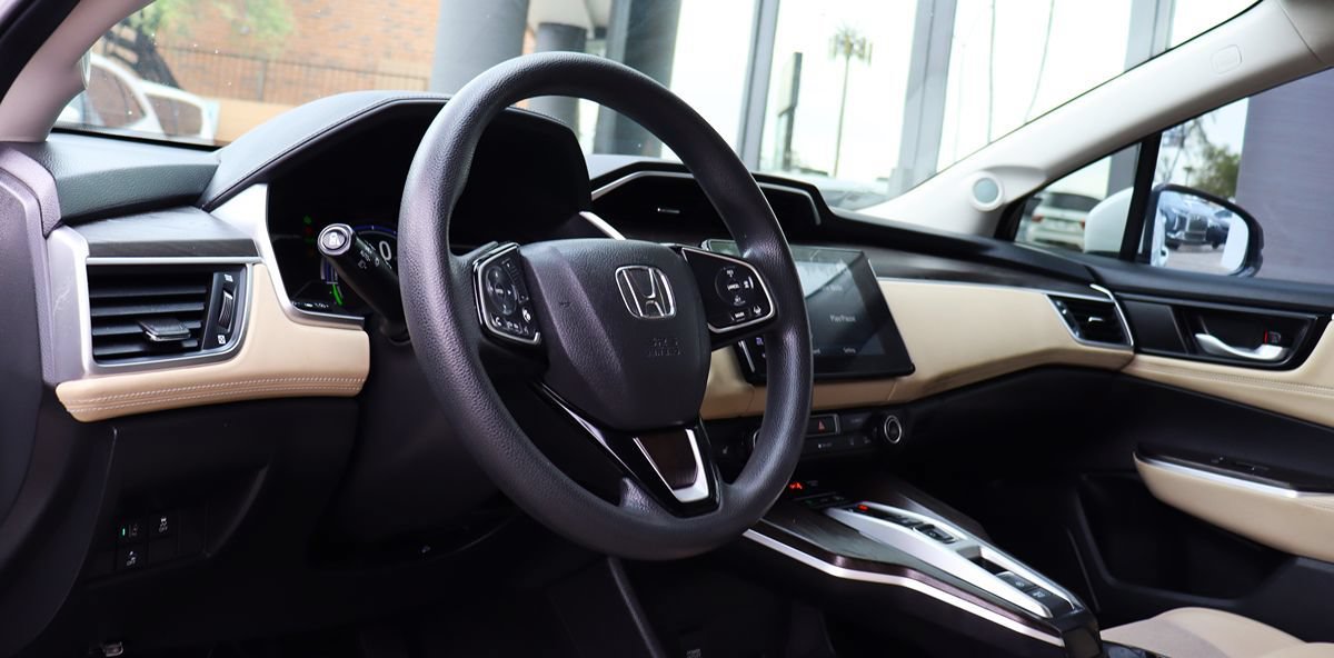 Used 2018 Honda Clarity Plug-In Hybrid image 37