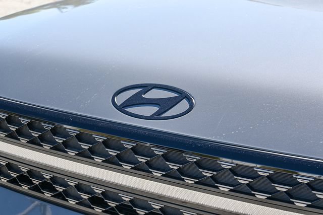 New 2026 Hyundai Santa Fe Calligraphy AWD/4WD image 13