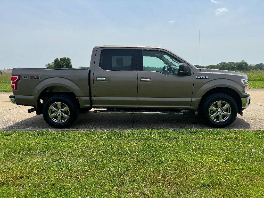 Used 2018 Ford F150 XLT w/ Equipment Group 302A Luxury image 4