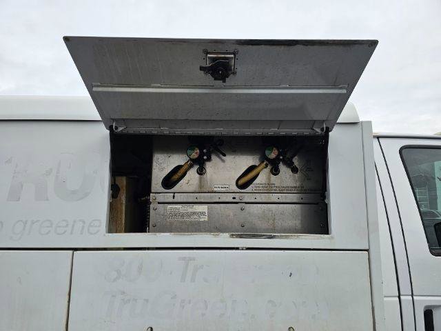 Used 2012 Ford E-450 and Econoline 450 Super Duty image 21
