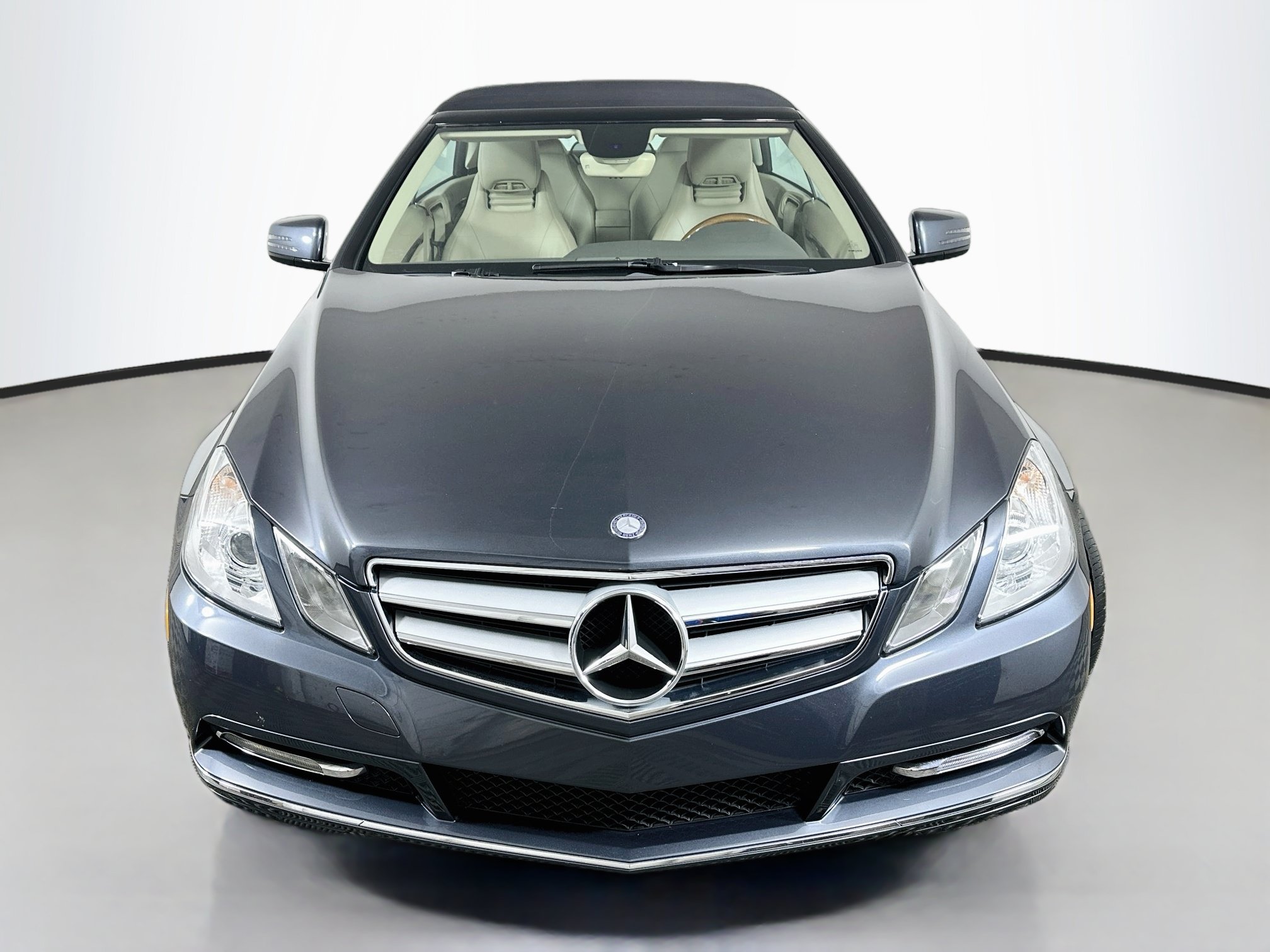 Used 2013 Mercedes-Benz E 350 Cabriolet image 2