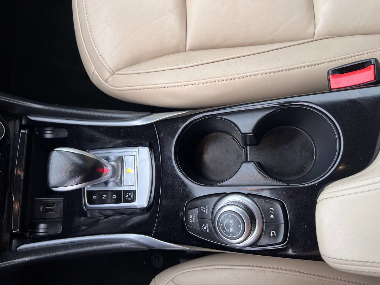 Used 2018 INFINITI QX30 Premium w/ Navigation Package image 33