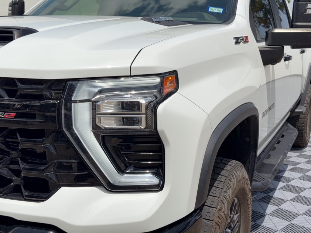 Certified 2024 Chevrolet Silverado 2500 ZR2 AWD/4WD image 12
