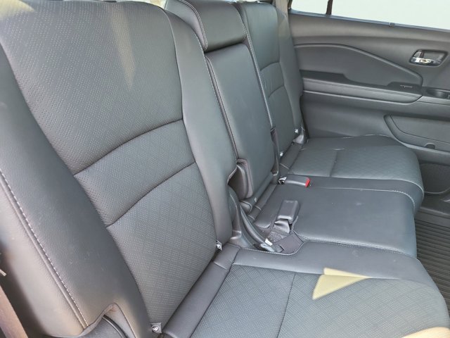 Used 2021 Honda Passport Touring image 17