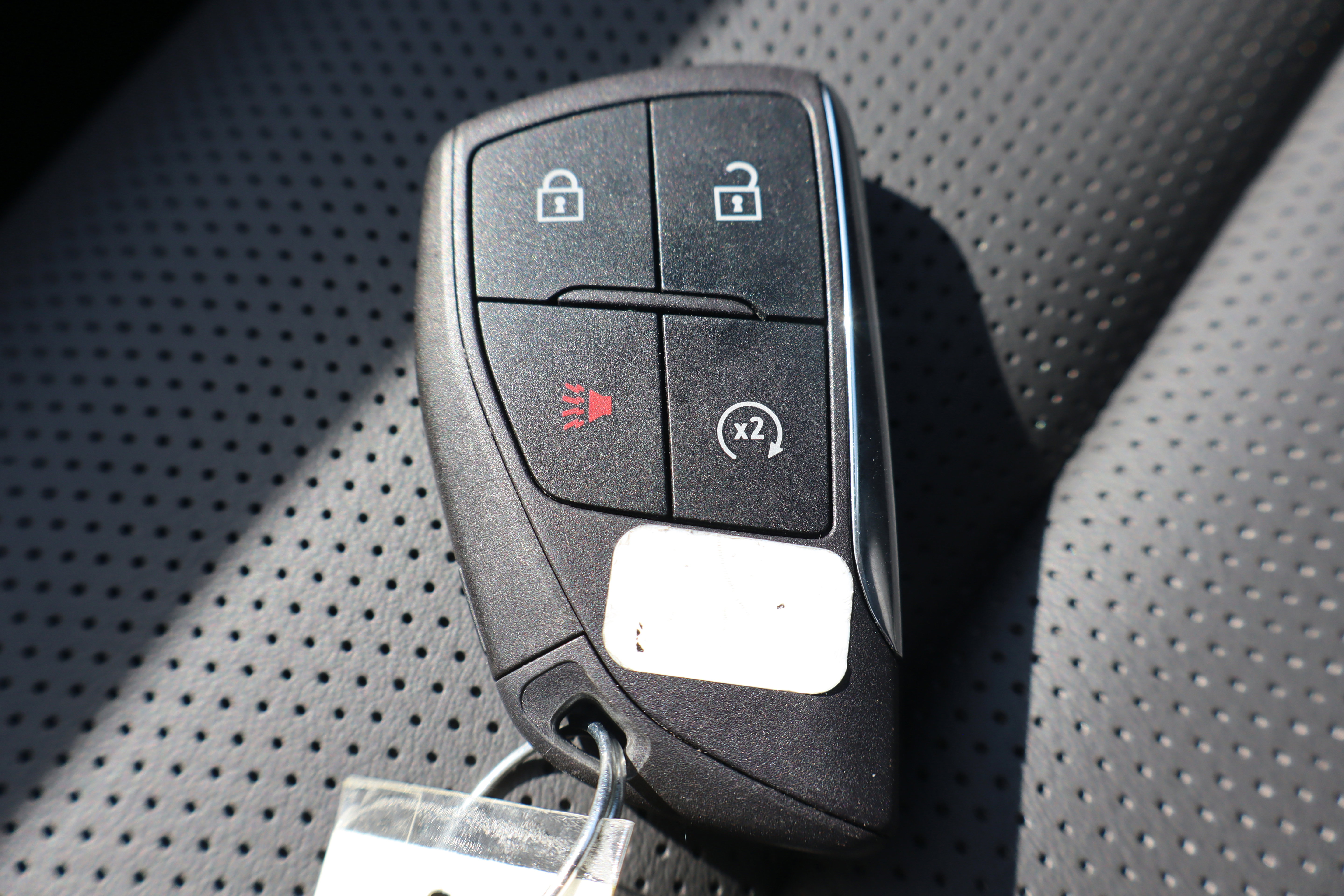 Used 2025 Buick Envision Preferred AWD/4WD image 27