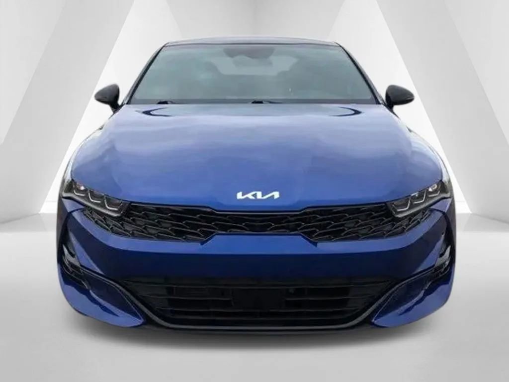 Used 2022 Kia K5 GT-Line w/ GT-Line Awd Premium Package image 2