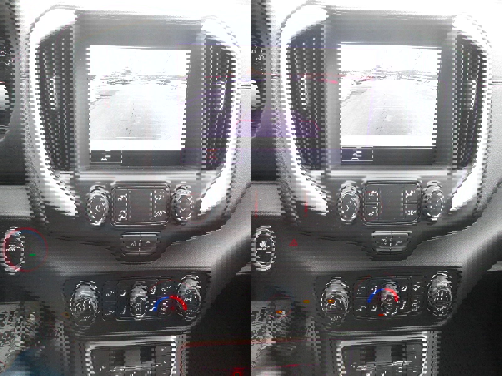 Certified 2024 GMC Terrain SLT w/ Infotainment Package II image 26