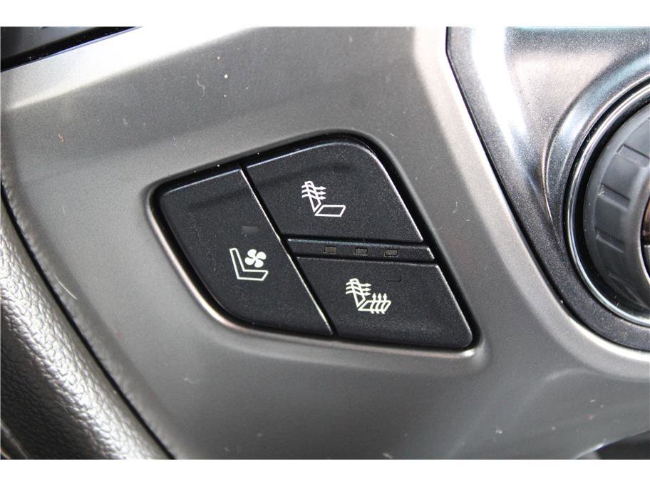 Used 2018 Chevrolet Silverado 3500 LTZ w/ Duramax Plus Package image 21