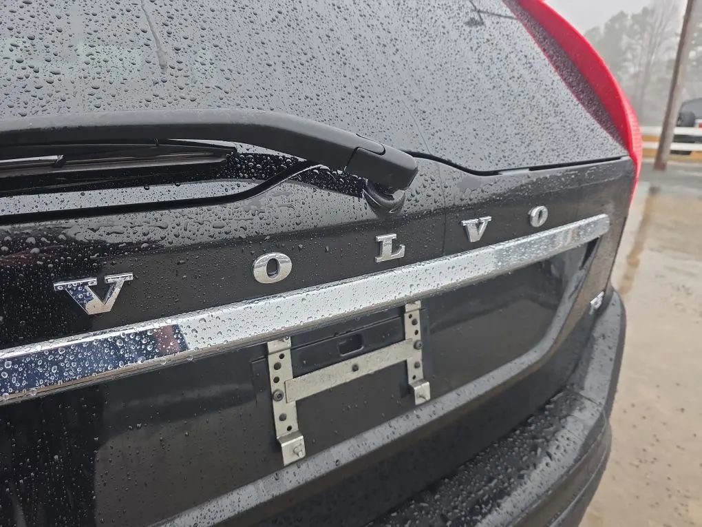 Used 2017 Volvo XC60 T5 Inscription image 10