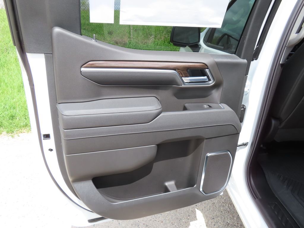 New 2026 Chevrolet Silverado 1500 RST w/ RST All Star Premium Package AWD/4WD image 30