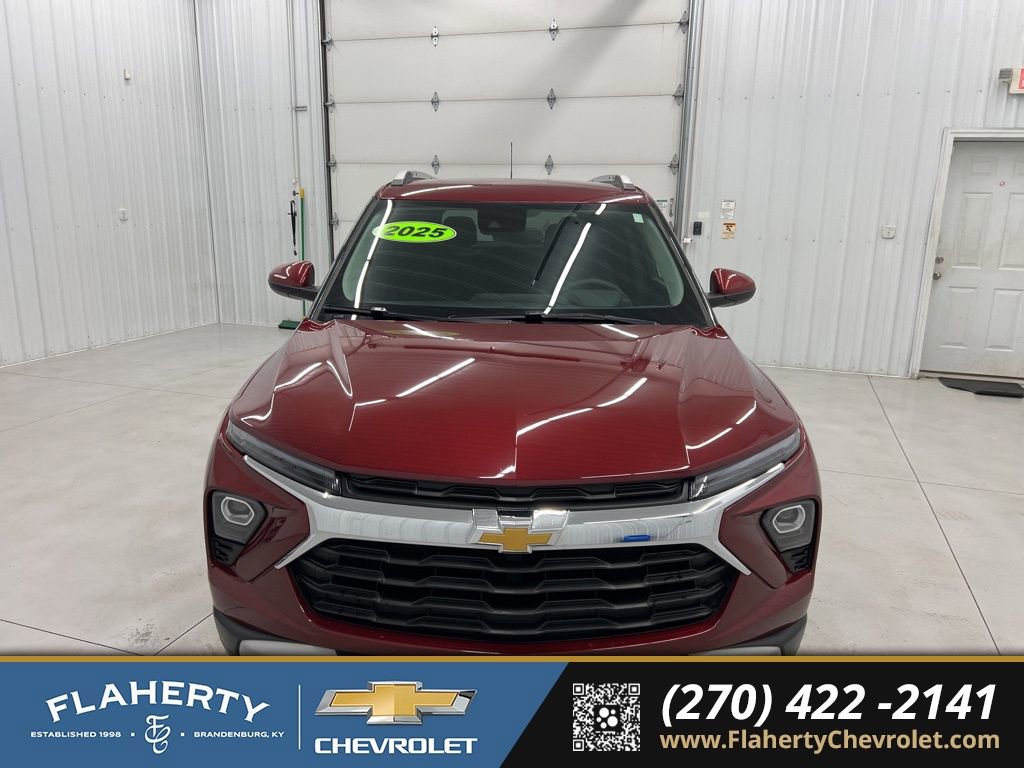 Used 2025 Chevrolet TrailBlazer LT image 7