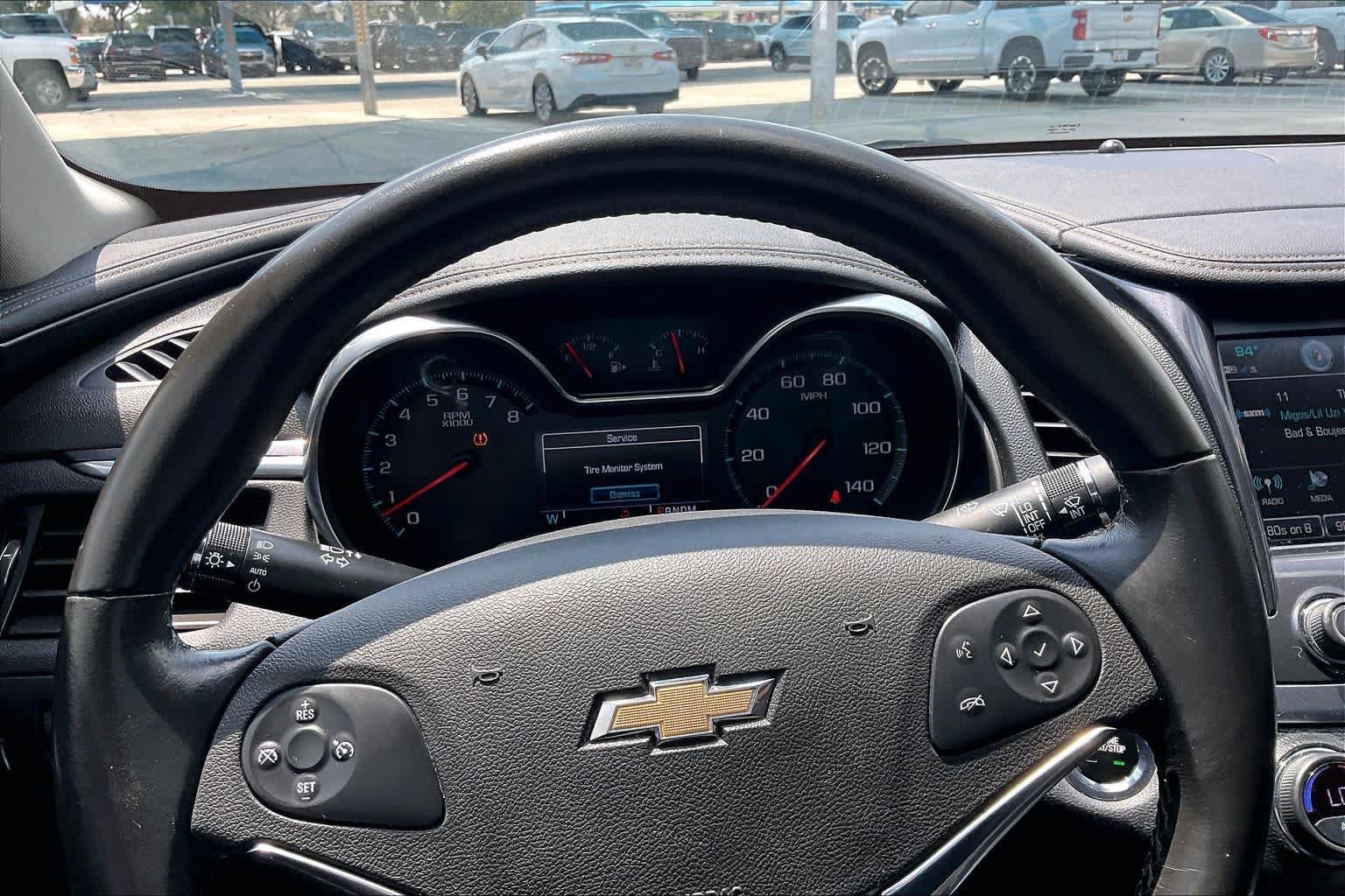 Used 2018 Chevrolet Impala LT FWD image 25