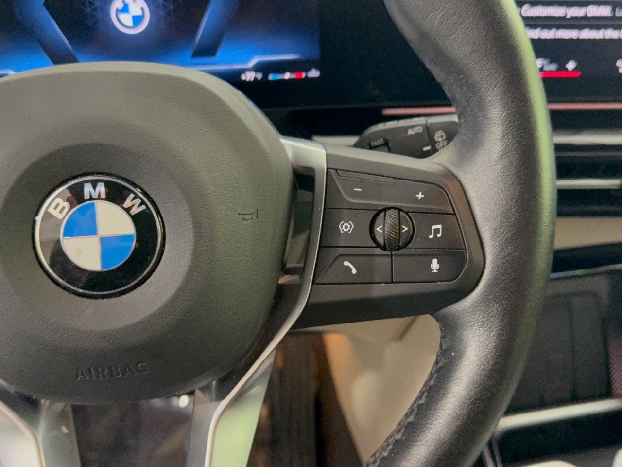 Used 2023 BMW X1 xDrive28i w/ Premium Package AWD/4WD image 19
