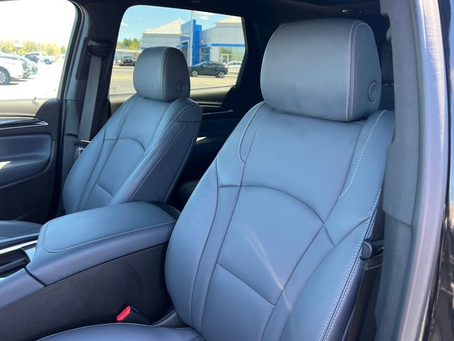 Certified 2024 Buick Enclave Essence w/ Experience Buick Package AWD/4WD image 5