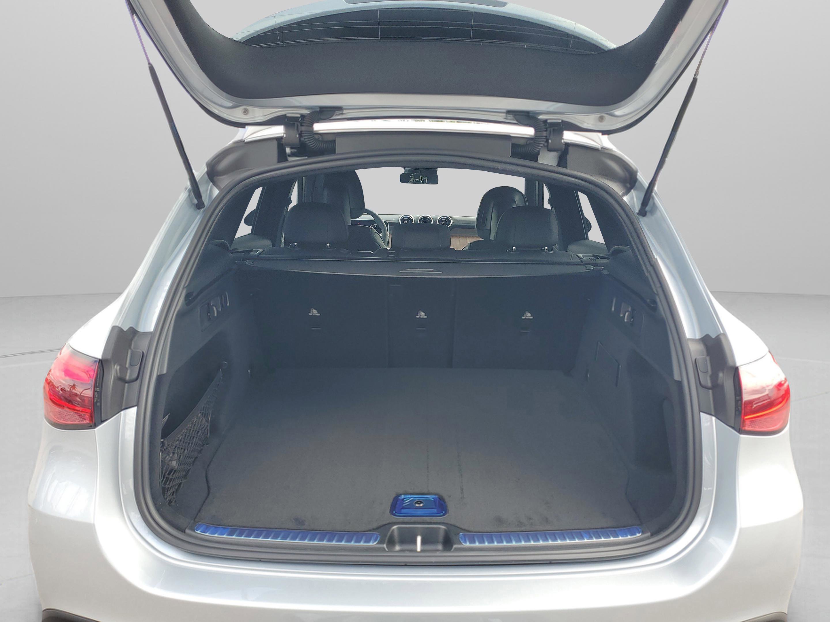 Certified 2026 Mercedes-Benz GLC 300 image 7