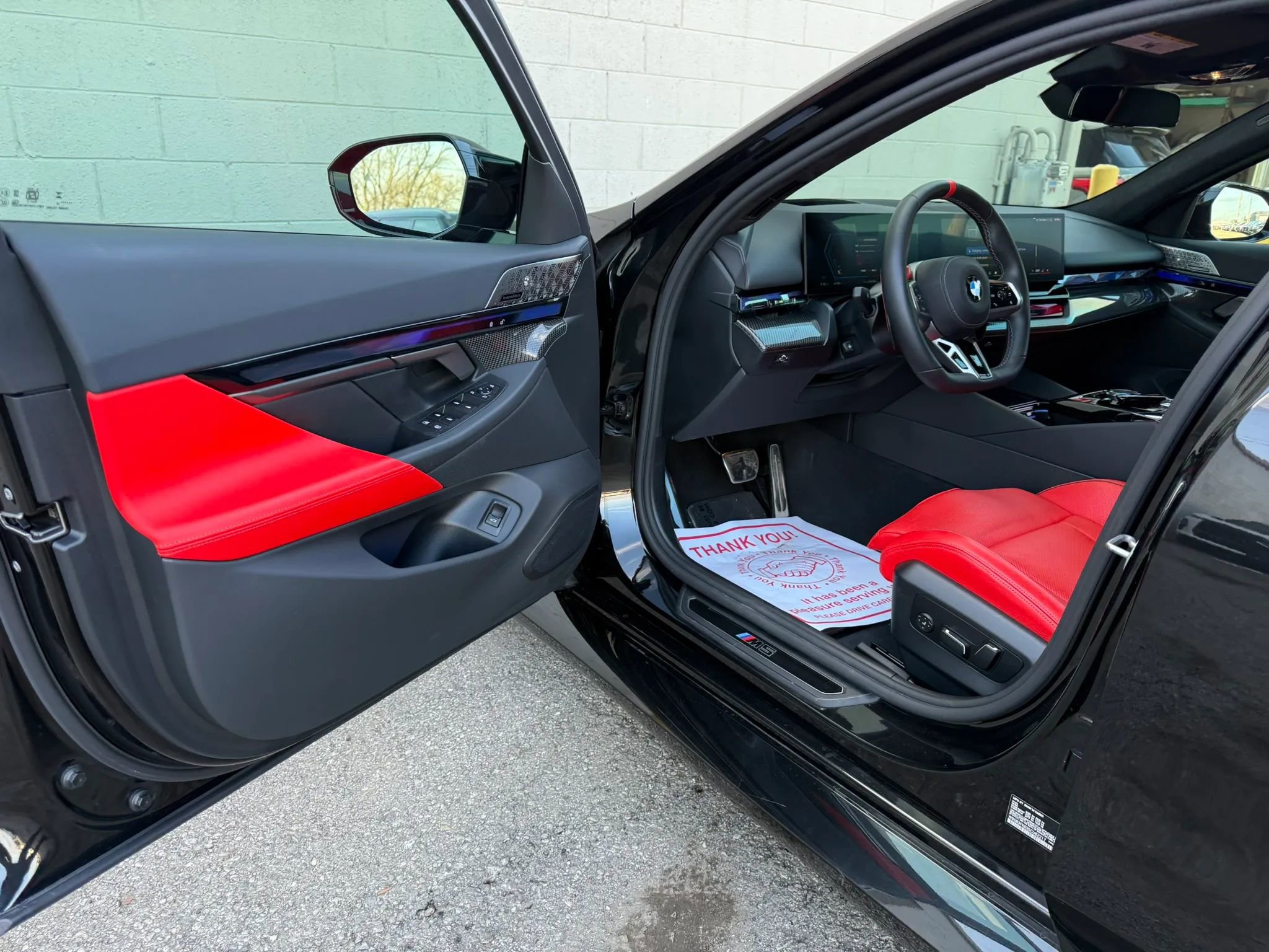 Used 2025 BMW M5 Sedan 4D w/ Executive Package image 49