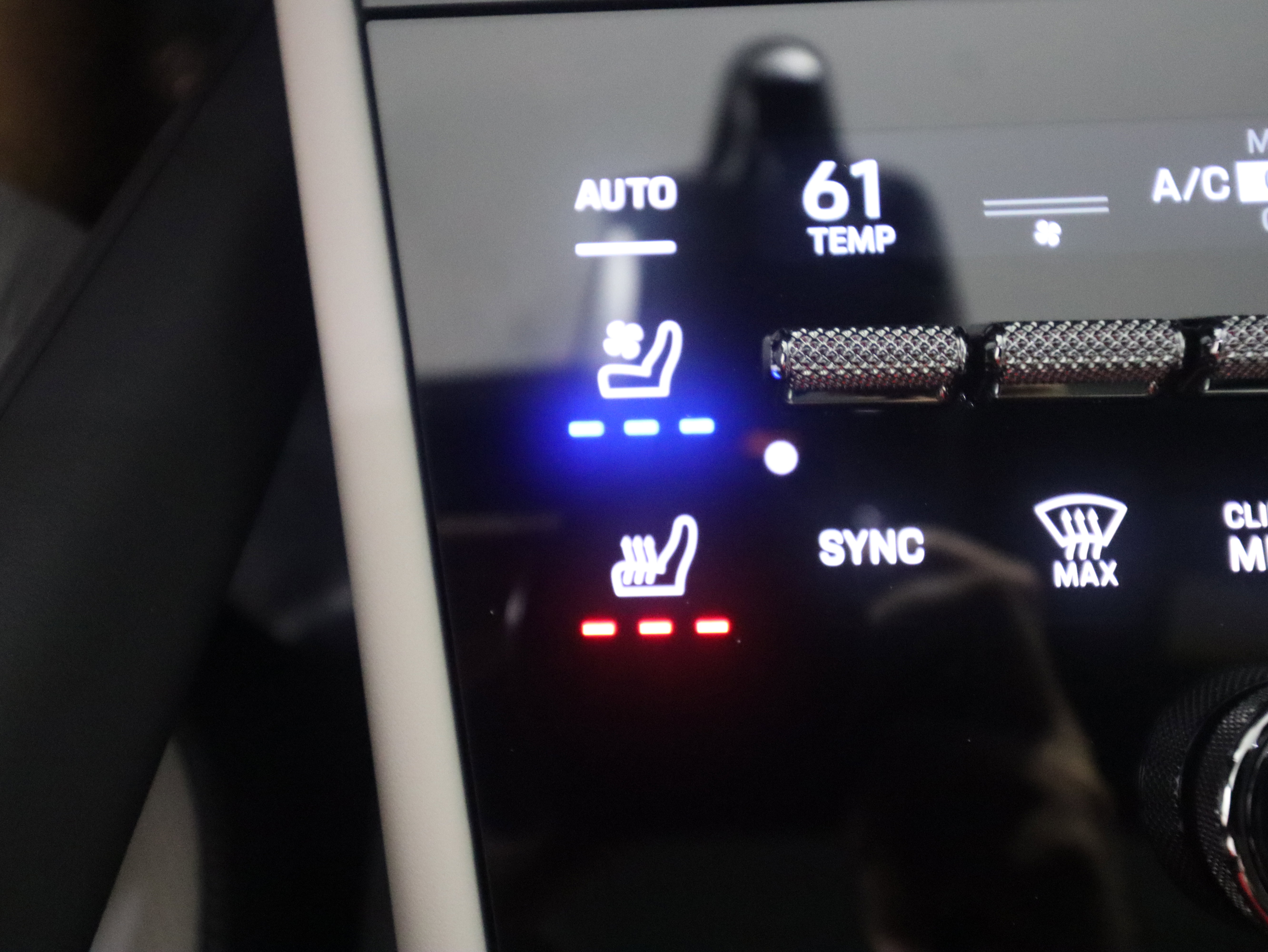 New 2026 Porsche Cayenne S image 23