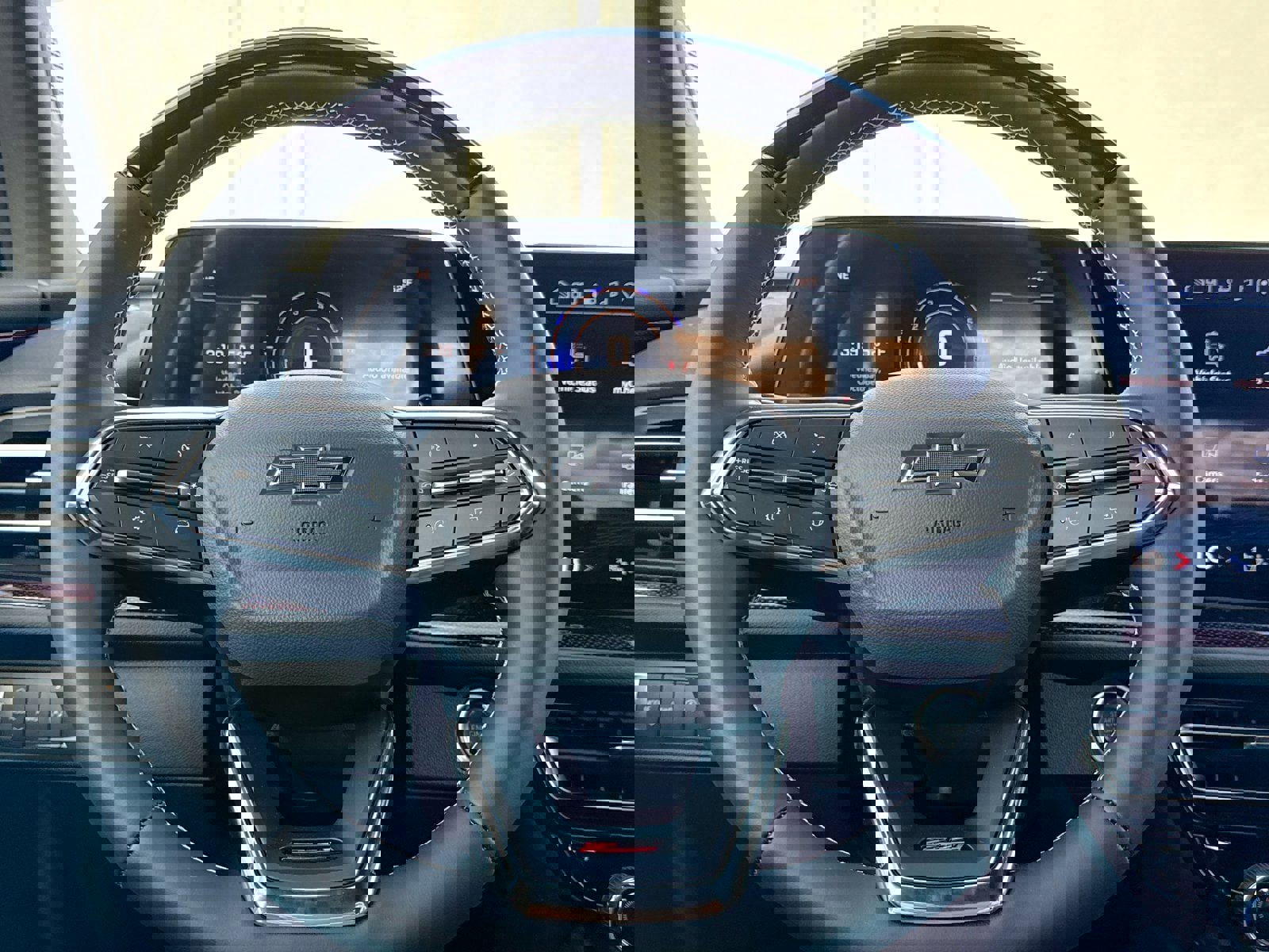 New 2026 Chevrolet Traverse Z71 w/ Enhanced Driving Package AWD/4WD image 41