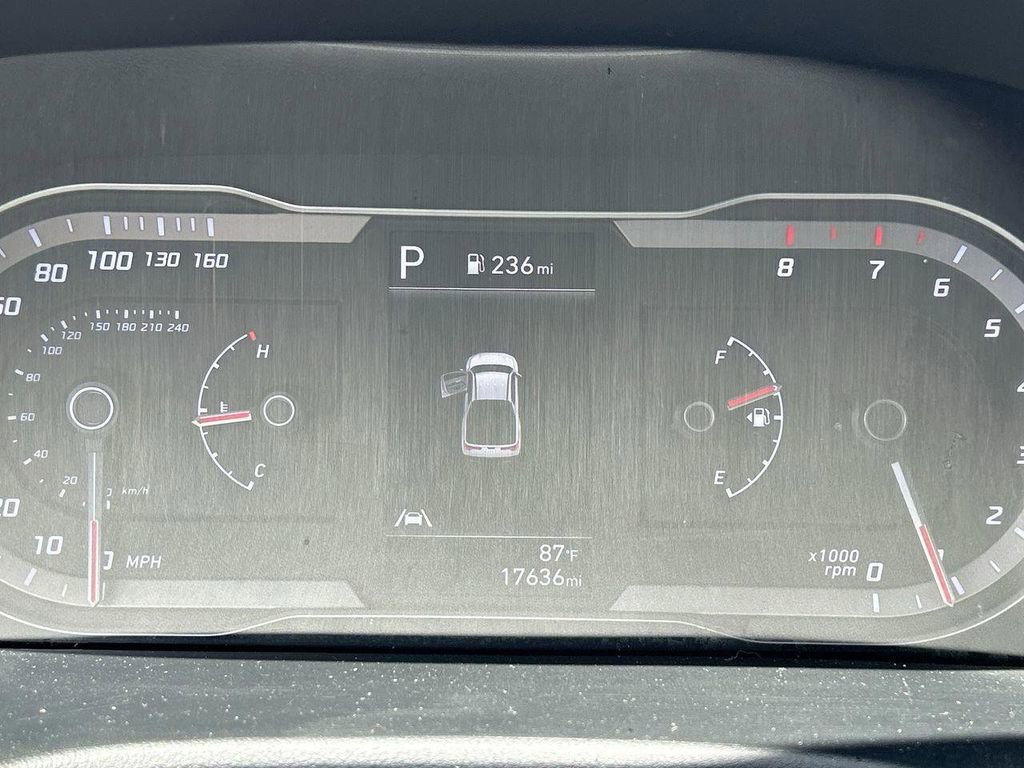 Certified 2024 Hyundai Santa Cruz SEL image 35