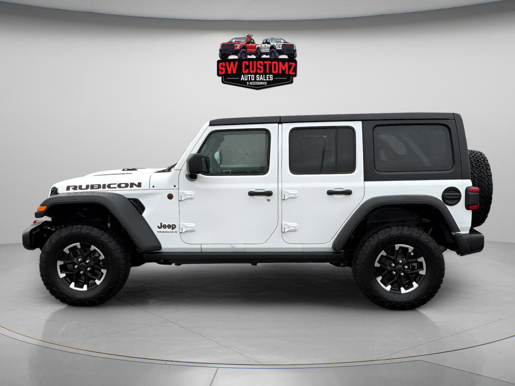 Used 2025 Jeep Wrangler Unlimited Rubicon AWD/4WD image 4