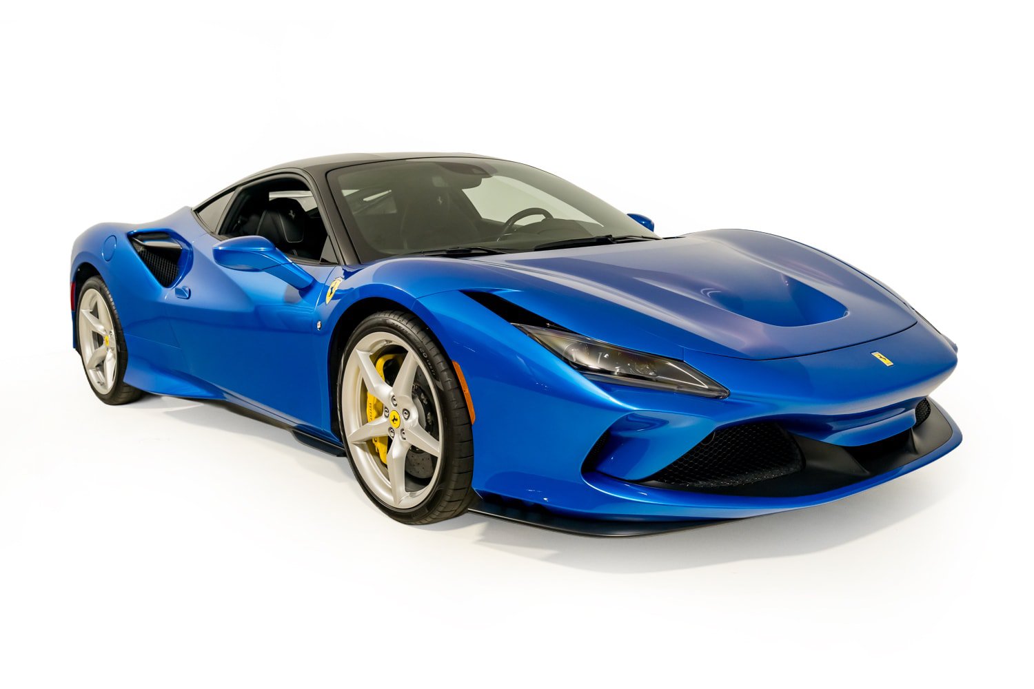 Certified 2022 Ferrari F8 Tributo RWD image 11