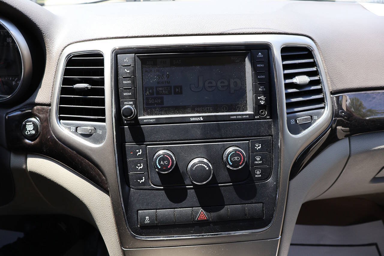 Used 2012 Jeep Grand Cherokee Laredo AWD/4WD image 28