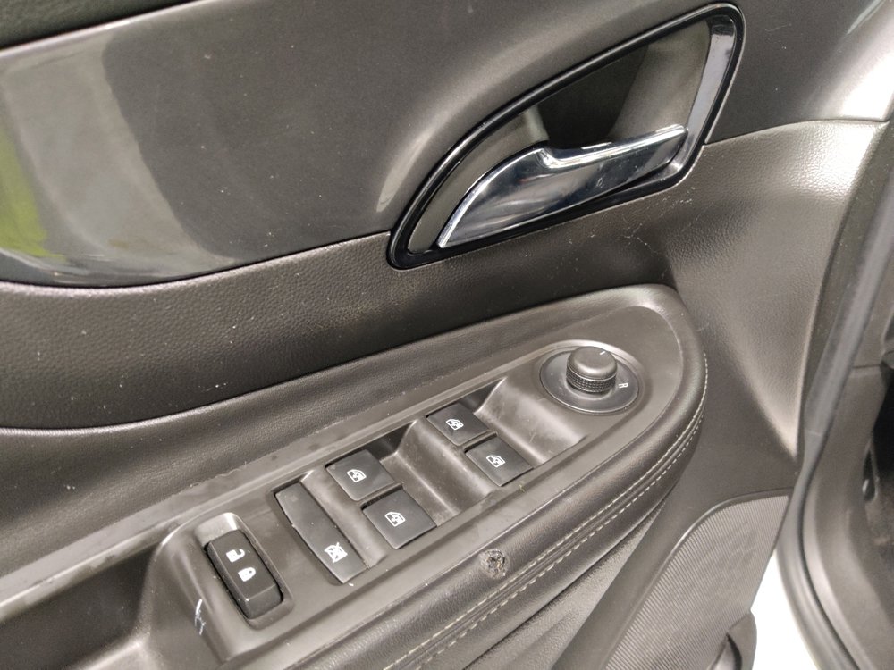 Used 2019 Buick Encore Preferred FWD image 27