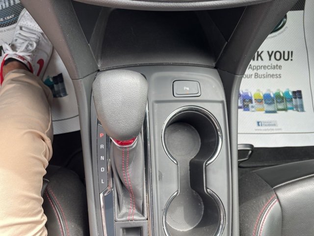 Used 2022 Chevrolet Equinox RS w/ RS Leather Package image 37