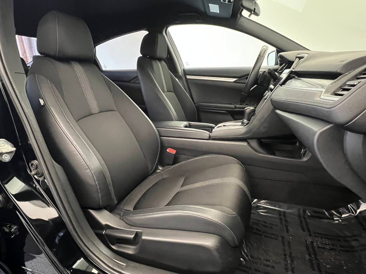 Used 2019 Honda Civic Sport image 12