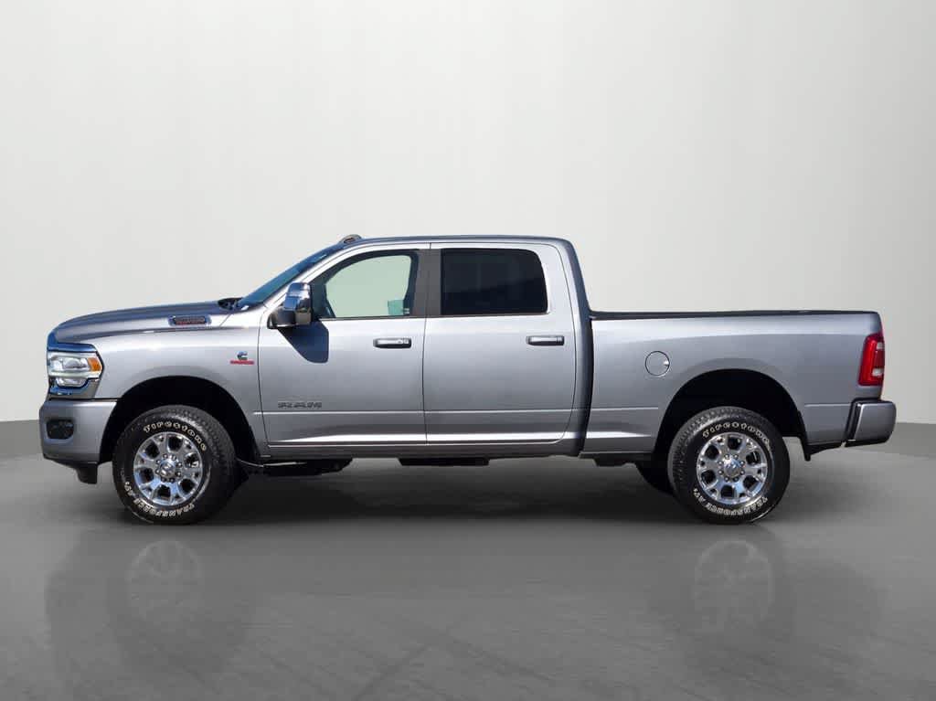 Used 2024 RAM 2500 Laramie AWD/4WD image 3