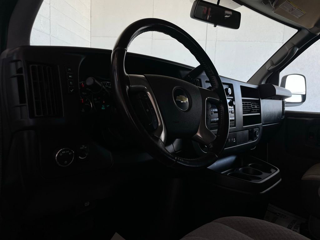 Used 2013 Chevrolet Express 2500 LS image 10