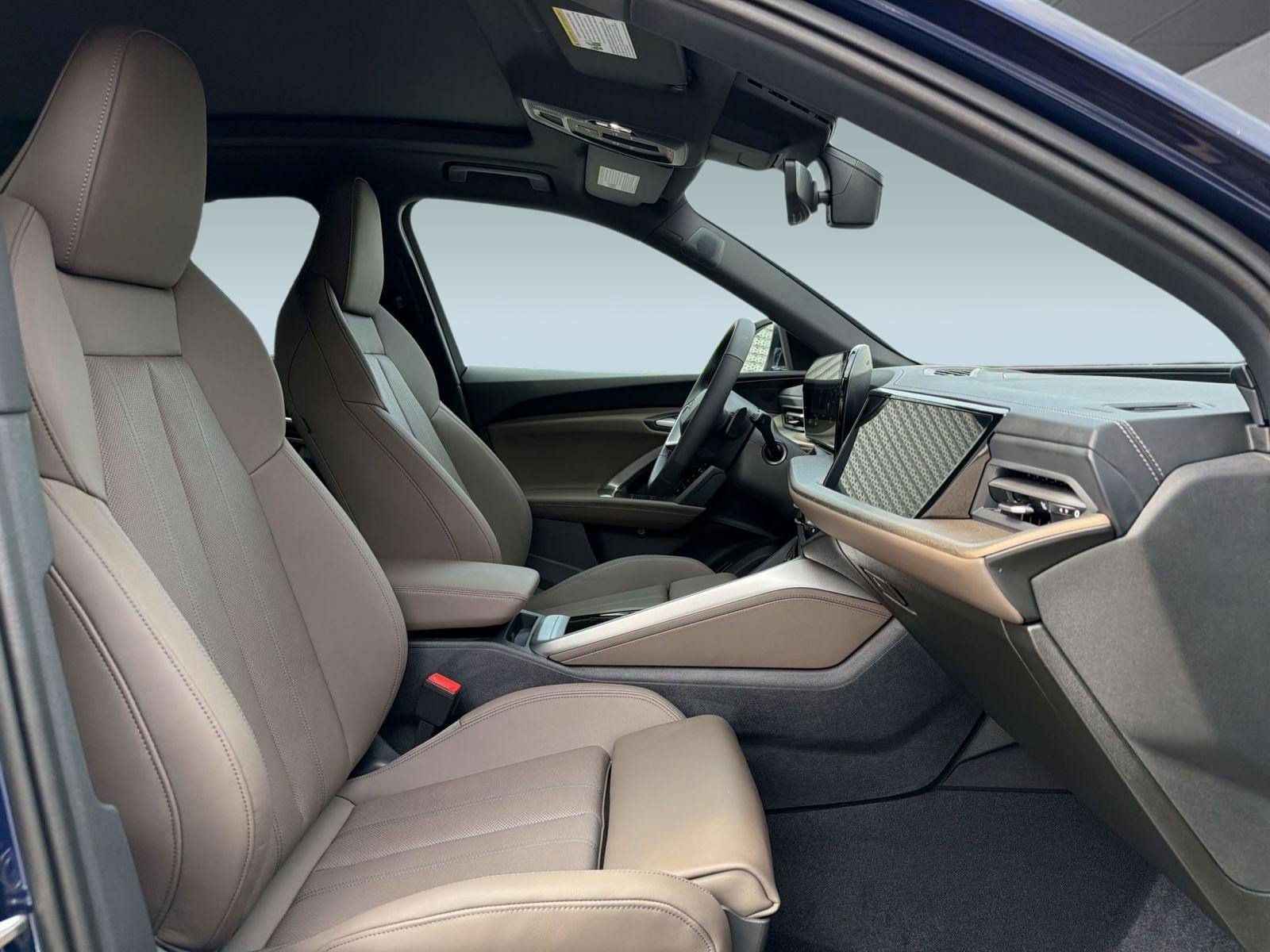 New 2026 Audi Q5 Premium Plus AWD/4WD image 22