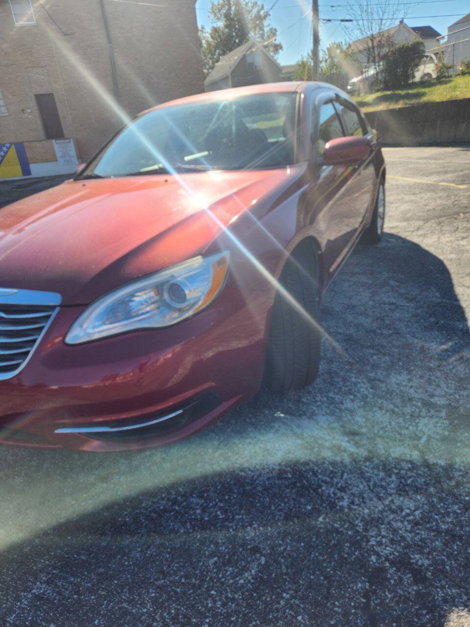 Used 2013 Chrysler 200 Touring FWD image 8