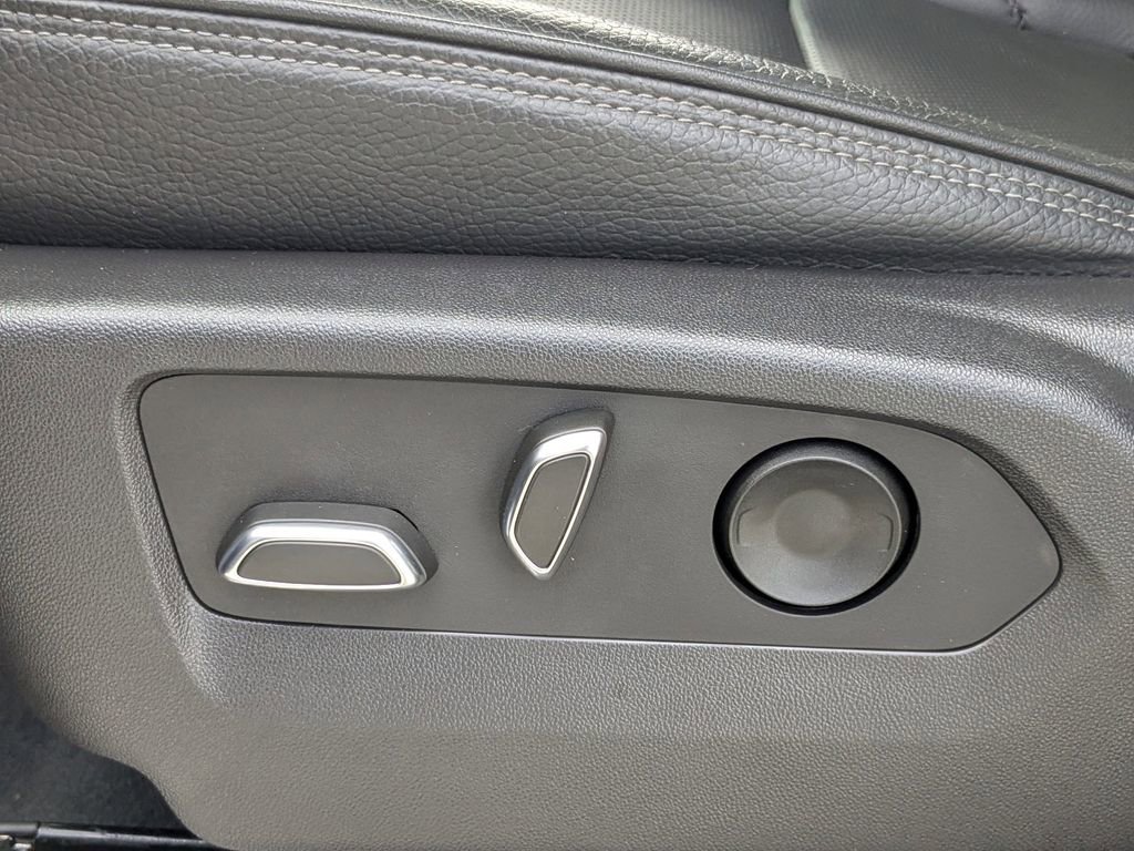 Used 2023 GMC Sierra 1500 Denali w/ Denali Reserve Package AWD/4WD image 20