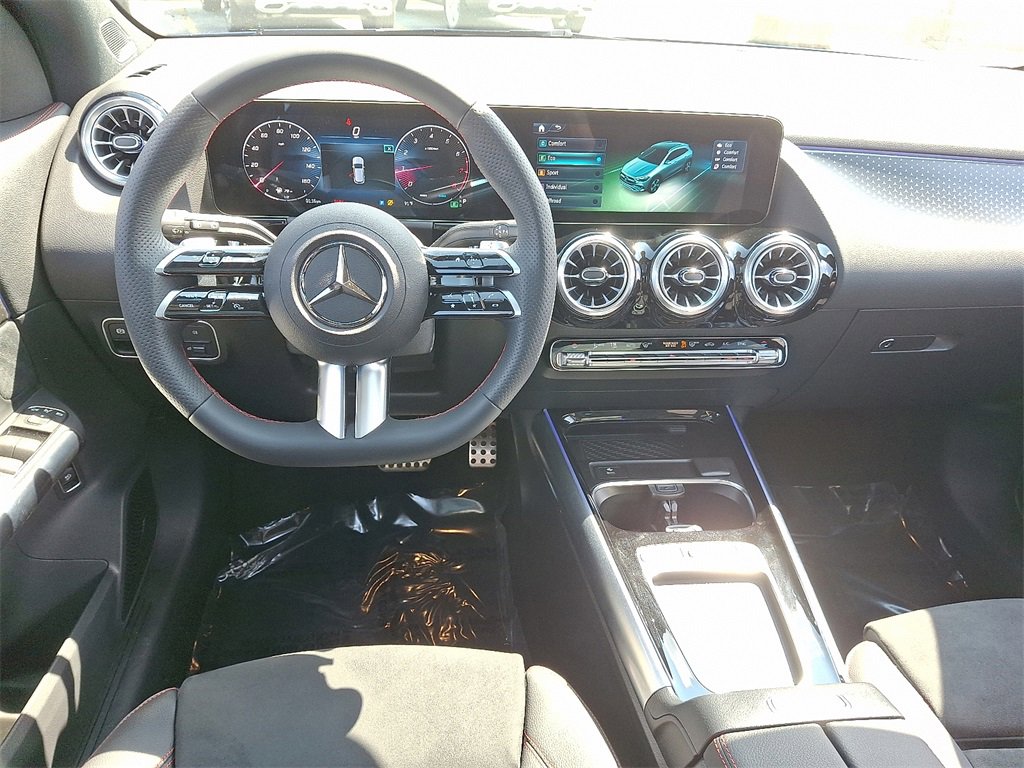 Certified 2024 Mercedes-Benz GLA 250 4MATIC image 11