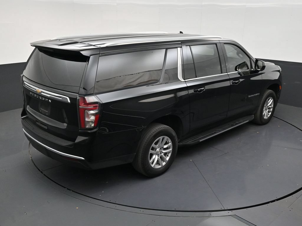 Used 2024 Chevrolet Suburban LS RWD image 15