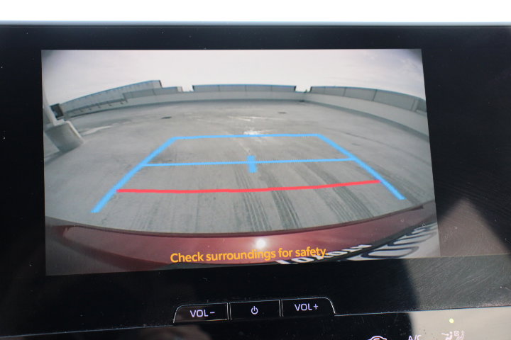 Used 2023 Toyota bZ4X XLE image 27