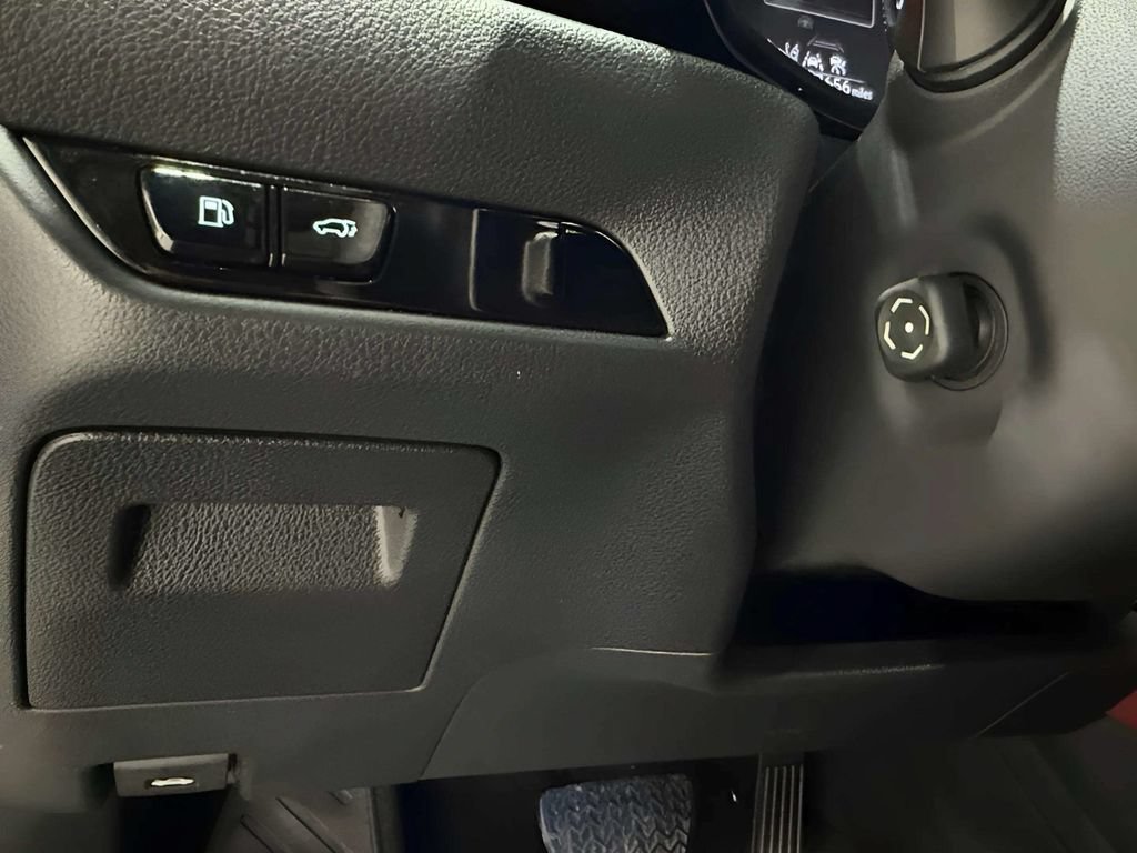 Used 2024 Lexus NX 250 FWD image 38