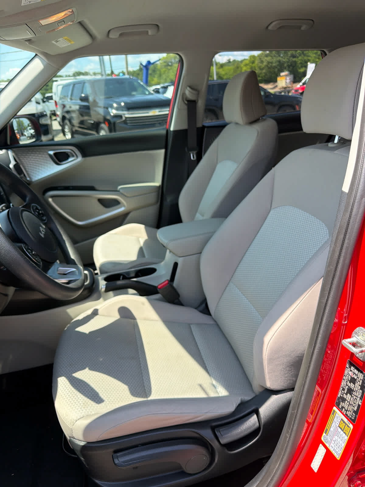 Used 2022 Kia Soul LX w/ Technology Package FWD image 12